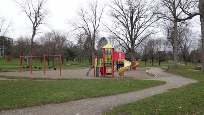 komoka park playground